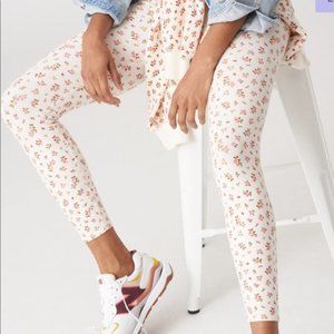 BANDIER RUE CROSSOVER LEGGINGS - Cream Floral Ditsy